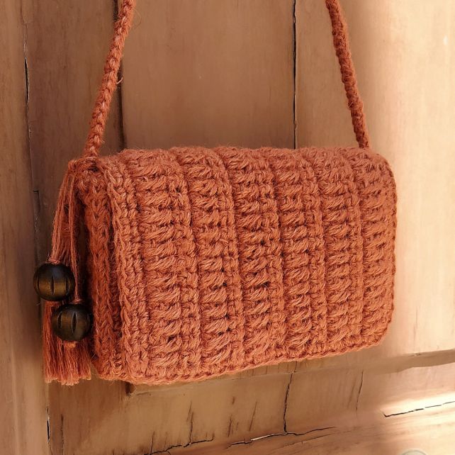 Buy Hoooked Crochet Kit Solta Shoulder Bag · The Wool Room